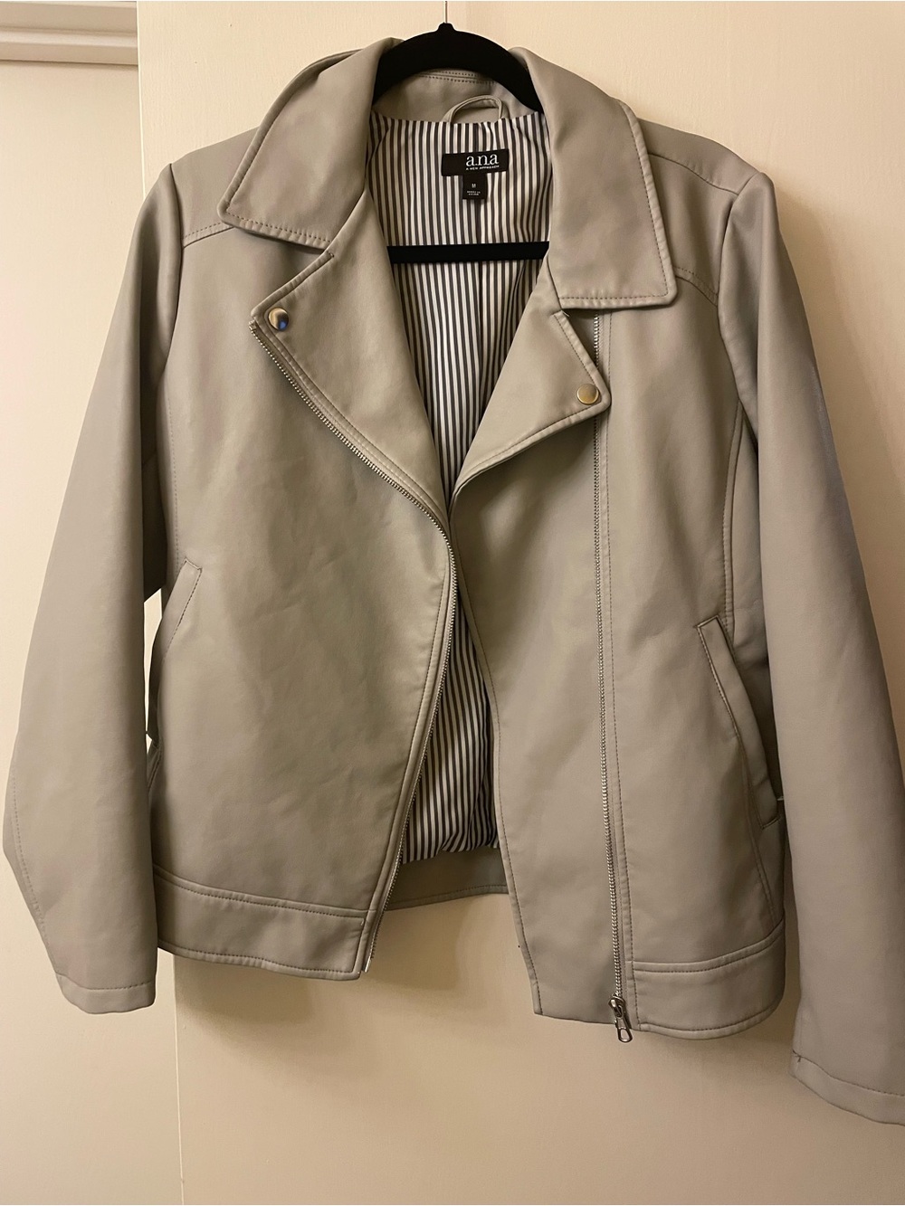 a.n.a Light Gray Faux Leather Moto-Style Jacket